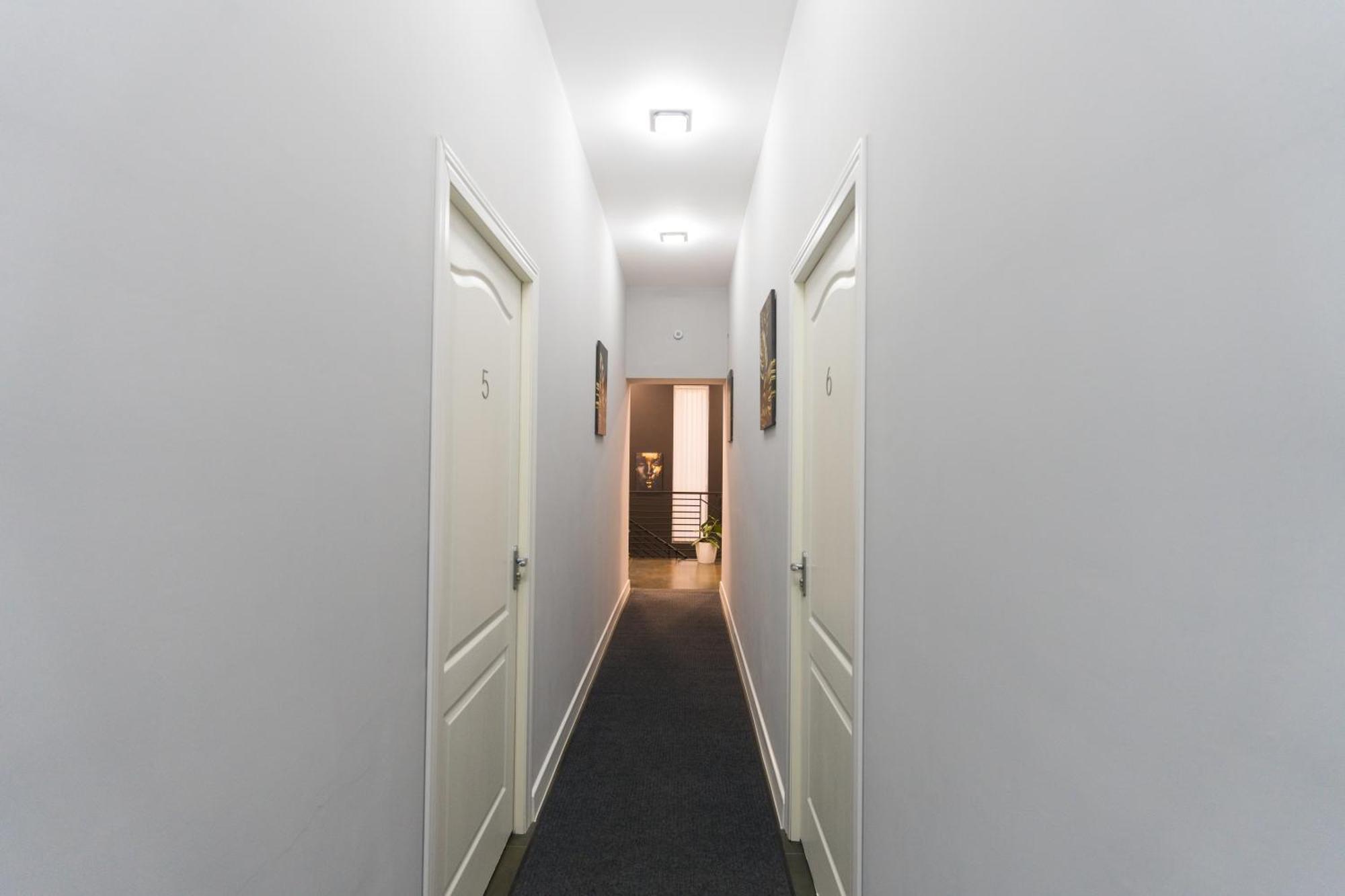 יירבאן Gh Family Hotel מראה חיצוני תמונה