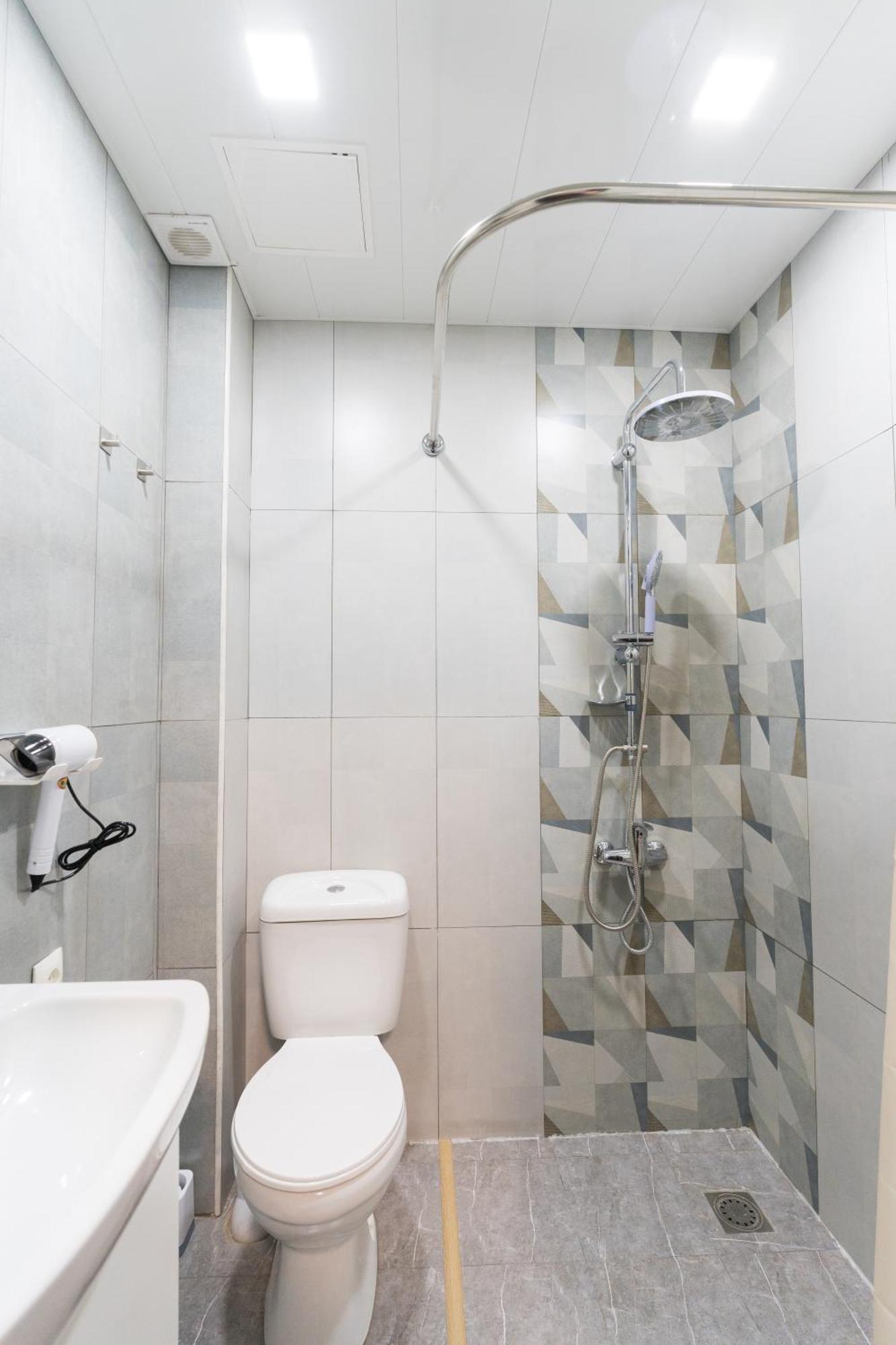 יירבאן Gh Family Hotel מראה חיצוני תמונה